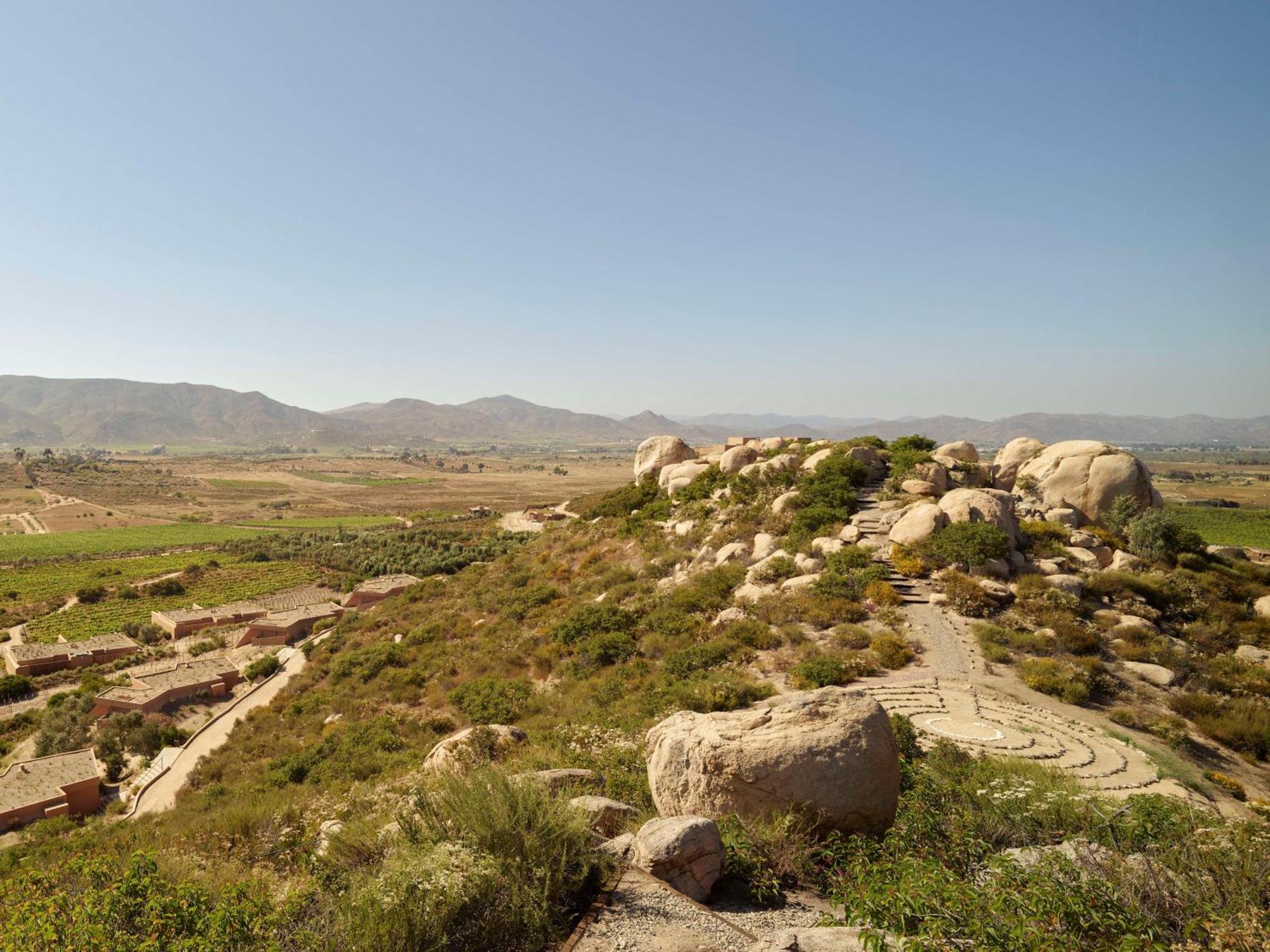 Banyan Tree Veya, Valle De Guadalupe - A Wellbeing & Wine Resort Екстериор снимка